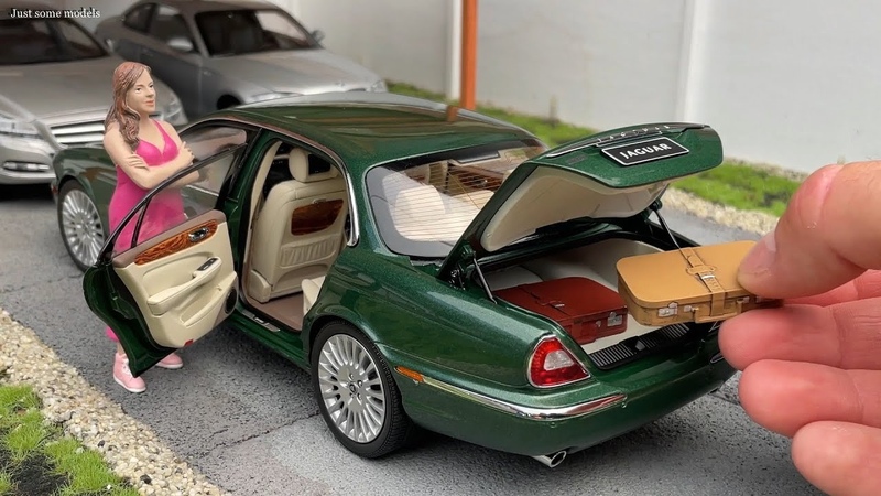 1:18 Jaguar XJ6 ( X350) 2006, Racing green Almost Real