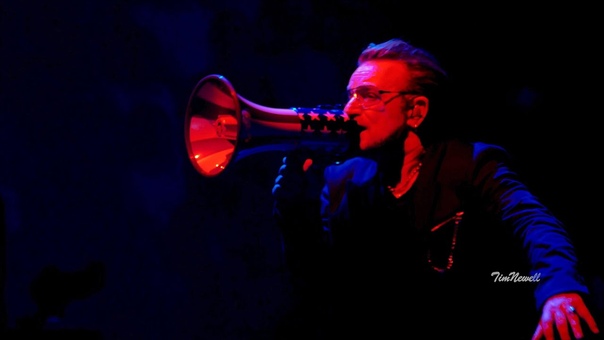 U2, 4 K, Bullet the Blue Sky ( Live), United Center, Chicago, June 24th,
