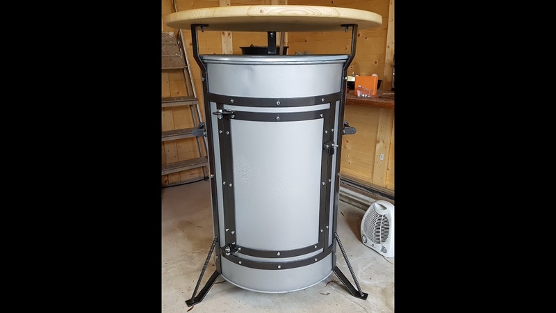 Stehtisch aus Ölfaß, High table made of oil barrel