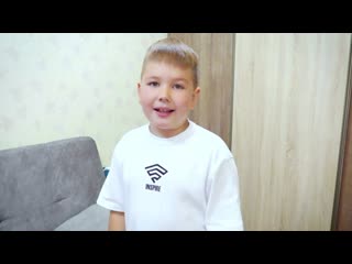Клоун Устроил КВЕСТ и Забрал Всех Скрепышей! Рома и Папа нашли Хелпика
