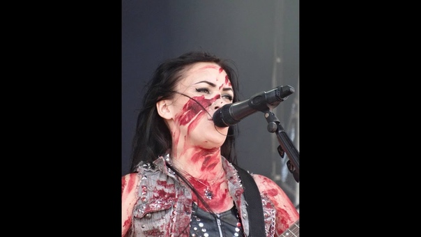 Crystal Viper Intro + Witchs Mark live Sabaton Open Air