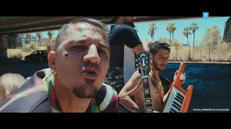 OPERACIÓ N CAMARÓ N I Videoclip Chico Perfecto I Ya en