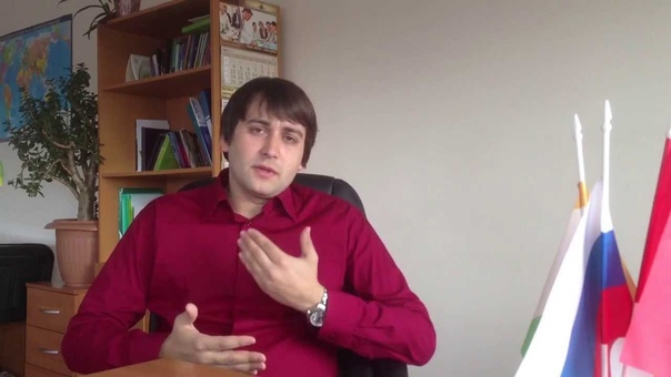 Почему он не знакомит с родителями, друзьями Построение
