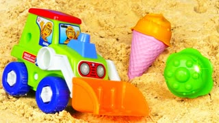 Видео машинки - Строим Дорогу и делаем Мороженое из Песка! - Весёлые игры. Видео шоу Моя песочница
