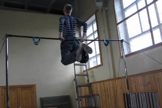 Турник.Лето 2011