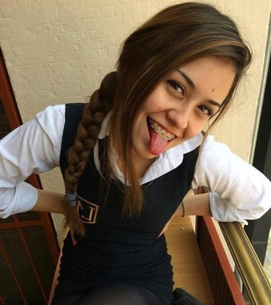 Old tongue schoolgirl girl