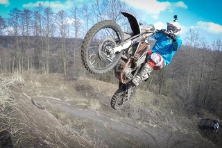 Enduro Fast & Furious Trailer - przewodnik