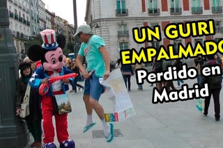 Cámara Oculta | Guiri Empalmado perdido en Madrid