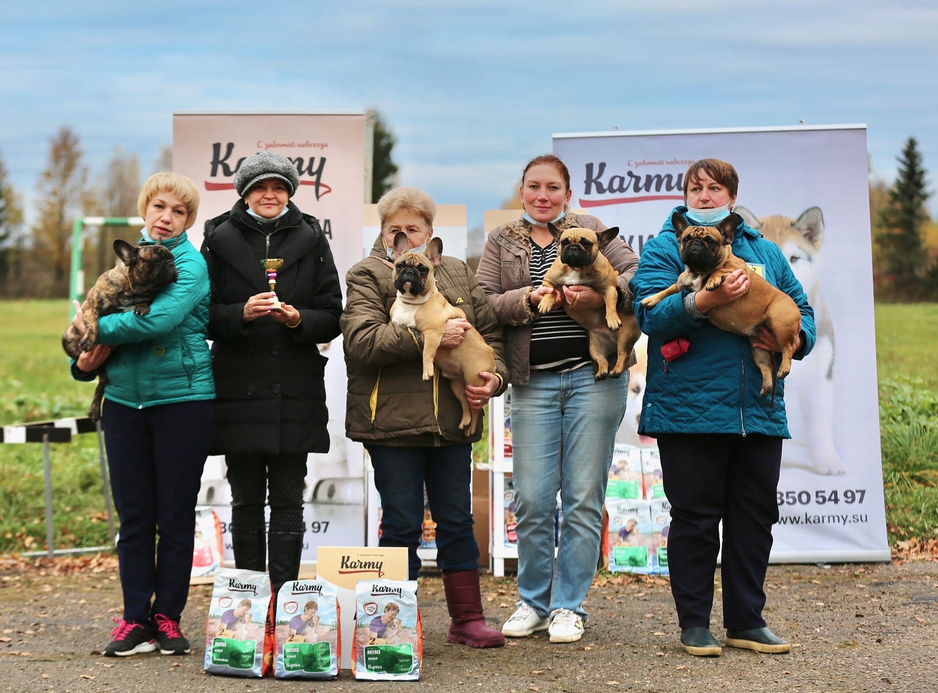 Собачий движ: в Твери прошли выставки собак