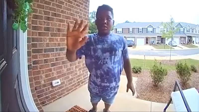Kid Gets Caught Trying to Steal